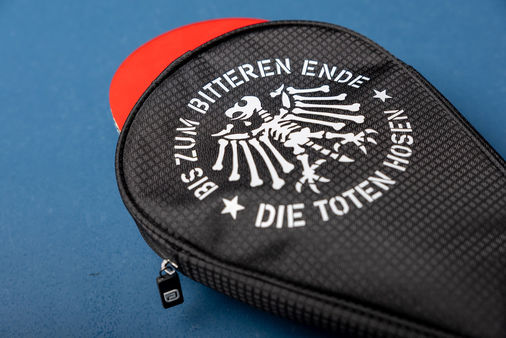 Andro Bathoes "Die Toten Hosen"